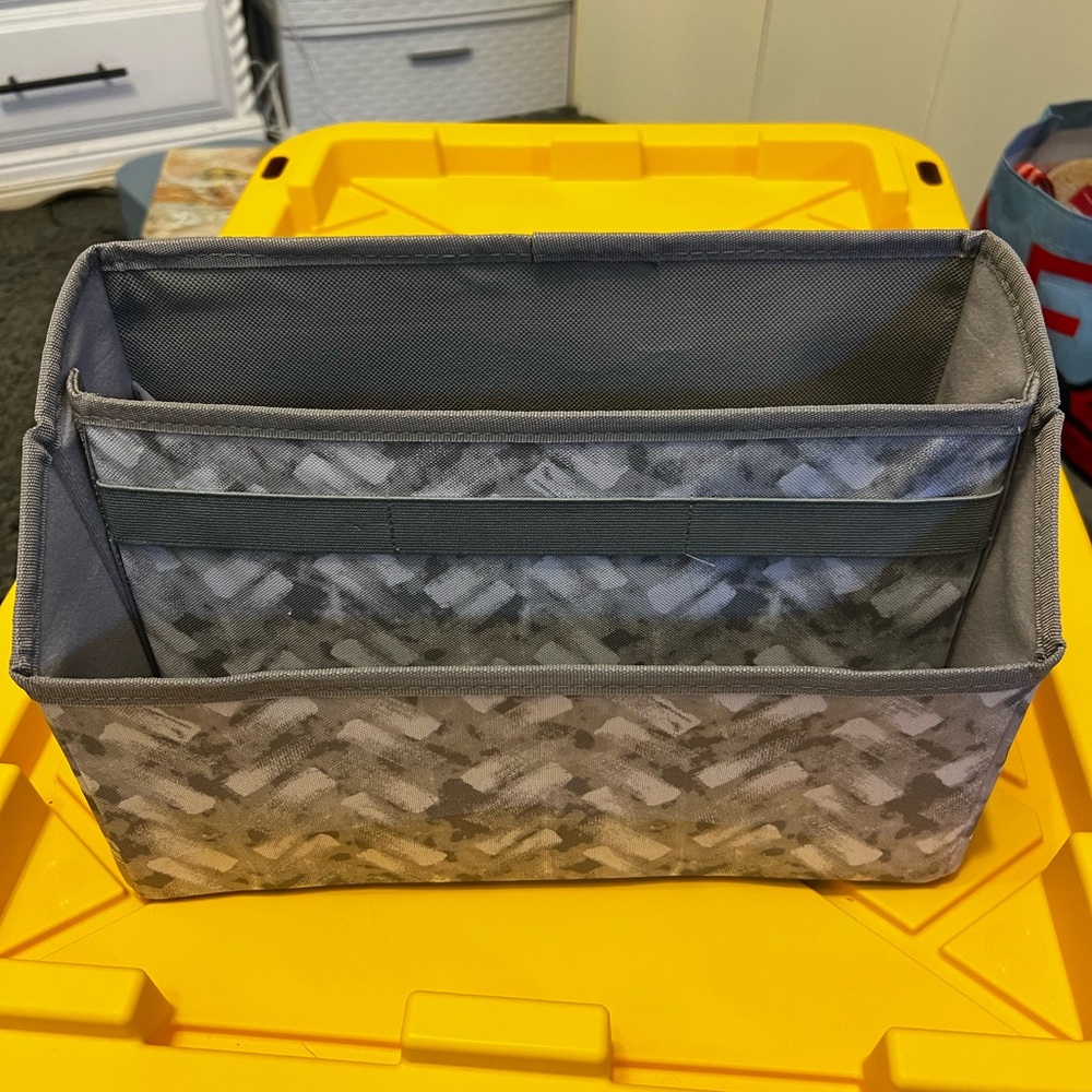 Thirty-One Mystic Grey Desk Organizer